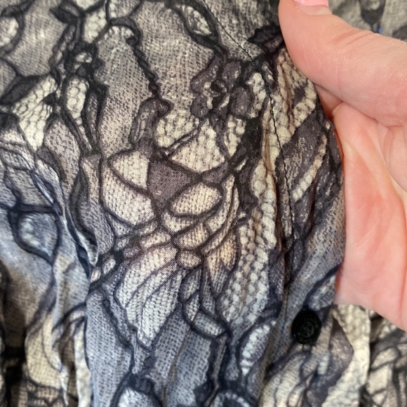 💌[ Bebe ] Silk Bandage Flowy Top Dress - Picture 5 of 16